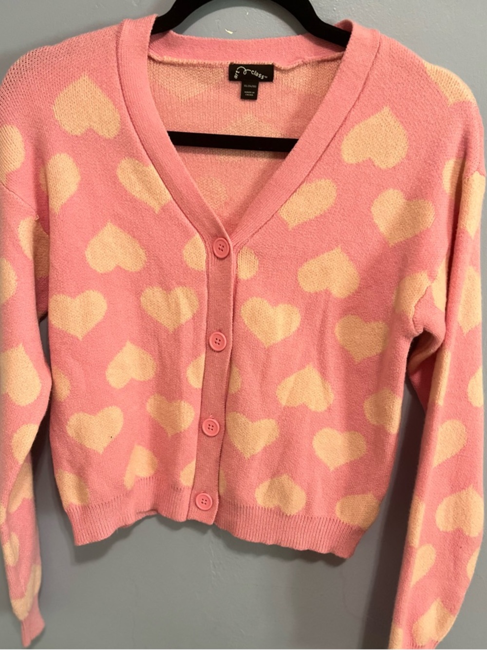 art class Pink Cardigan with Cream Heart Pattern